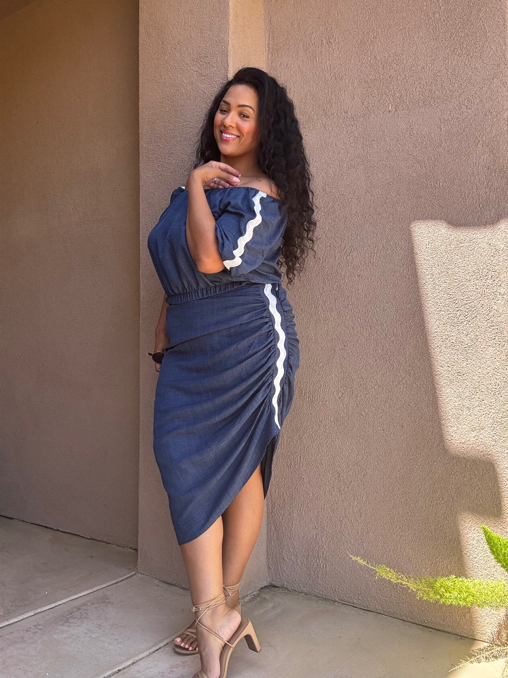 Plus Ruched Wavy 2pc Skirt Set image 1